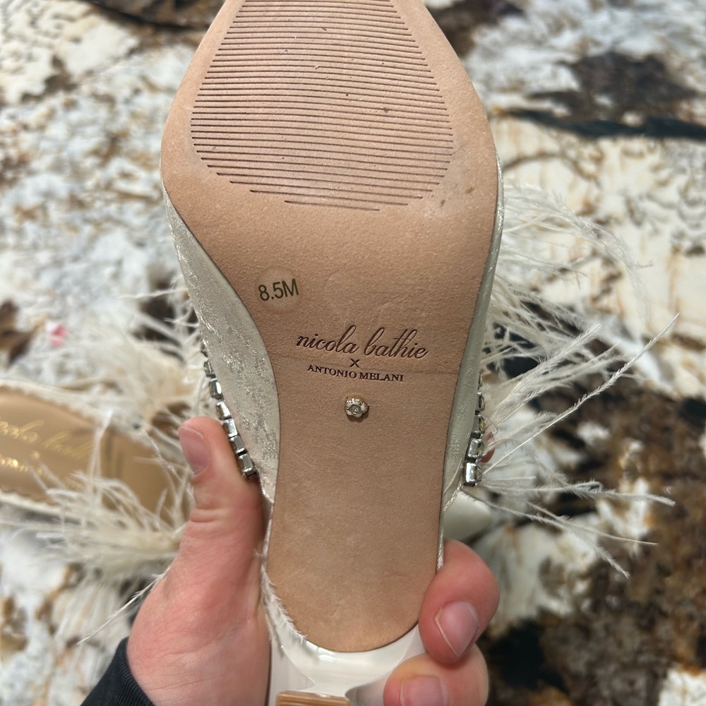 ANTONIO MELANI x NICOLA BATHIE Ivory Feather & Crystal Pointed-Toe Mule - Picture 5 of 5